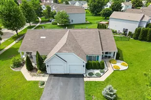770 S Providence Ln, Round Lake, IL 60073 - Photo 3