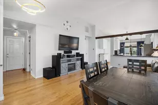 770 S Providence Ln, Round Lake, IL 60073 - Photo 15
