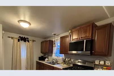 175 Martin Lane, Chicago Heights, IL 60411 - Photo 5