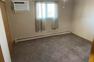 110 Town Crest Dr, New Lenox, IL 60451 - Photo 5