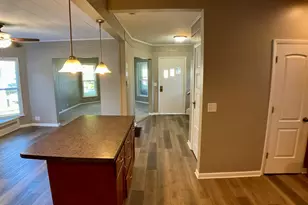 317 W Delaware St, Dwight, IL 60420 - Photo 5