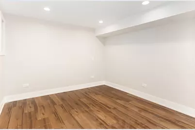 638 W 47th Street, Chicago, IL 60609 - Photo 19