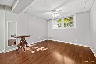 680 N Constitution Dr, Aurora, IL 60506 - Photo 17