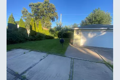 9105 Oleander Avenue, Morton Grove, IL 60053 - Photo 27