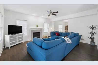 1907 S Main Street, Lombard, IL 60148 - Photo 5