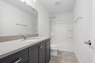 1907 S Main St, Lombard, IL 60148 - Photo 17