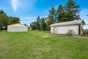 3255 E 12th Rd, Ottawa, IL 61350 - Photo 31