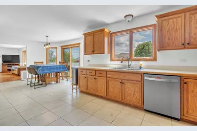 934 Marble Boulevard, Manteno, IL 60950 - Photo 7