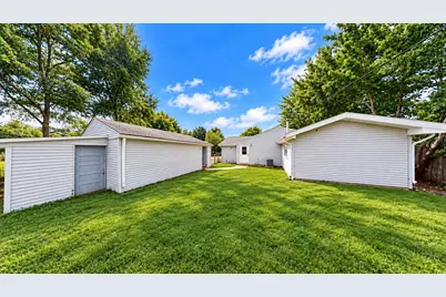 7517 Mildred Road, Machesney Park, IL 61115 - Photo 13
