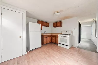 408 8th Avenue, Sterling, IL 61081 - Photo 11