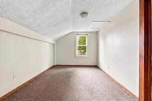 408 8th Ave, Sterling, IL 61081 - Photo 7