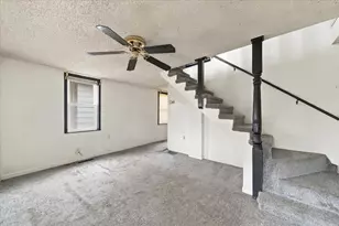 408 8th Ave, Sterling, IL 61081 - Photo 9