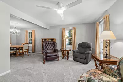 2634 Boxwood Drive, Elgin, IL 60124 - Photo 3