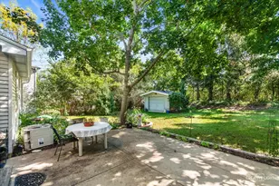 2634 Boxwood Dr, Elgin, IL 60124 - Photo 23