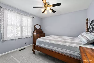 2634 Boxwood Drive, Elgin, IL 60124 - Photo 15