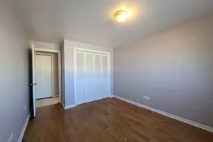 7540 N Ridge Blvd, Chicago, IL 60645 - Photo 13
