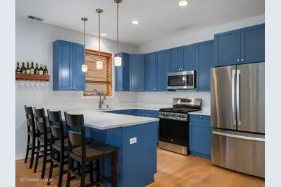 3417 N Bosworth Street #2, Chicago, IL 60657 - Photo 9
