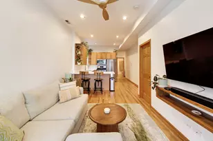 2236 N Maplewood Ave, Chicago, IL 60647 - Photo 5