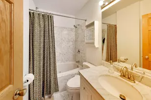 2236 N Maplewood Ave, Chicago, IL 60647 - Photo 11