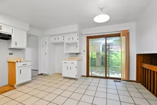 3531 Dale Dr, Crete, IL 60417 - Photo 9