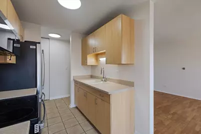 701 S Elmhurst Road #H, Des Plaines, IL 60016 - Photo 5