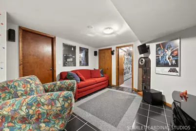 1750 Hickory Lane, Wheaton, IL 60187 - Photo 29