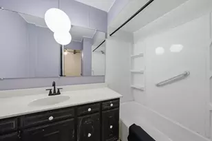2813 S Shields Ave, Chicago, IL 60616 - Photo 17
