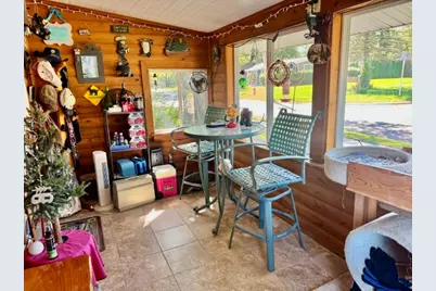 404 E 2nd Street, Oglesby, IL 61348 - Photo 5