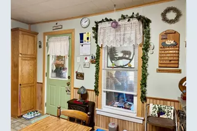 404 E 2nd Street, Oglesby, IL 61348 - Photo 11