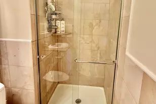 100 E Bellevue St, Chicago, IL 60611 - Photo 25