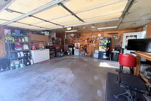 104 E North St, LeRoy, IL 61752 - Photo 13