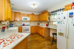 12032 Baneberry Dr, Roscoe, IL 61073 - Photo 11