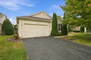 21240 Windsor Lake Ln, Crest Hill, IL 60403 - Photo 1