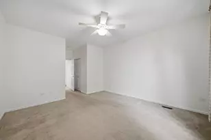 21240 Windsor Lake Ln, Crest Hill, IL 60403 - Photo 29