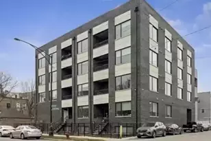 2303 W Wilcox St, Chicago, IL 60612 - Photo 1