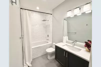 2303 W Wilcox Street #2S, Chicago, IL 60612 - Photo 9