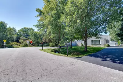 0S068 Cottonwood Drive, Wheaton, IL 60187 - Photo 33