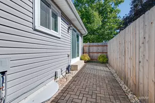 0S068 Cottonwood Dr, Wheaton, IL 60187 - Photo 31