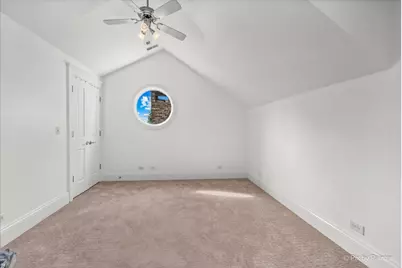 202 N Queen Anne Road, Woodstock, IL 60098 - Photo 43