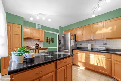 1025 S Fernandez Avenue #2D, Arlington Heights, IL 60005 - Photo 7