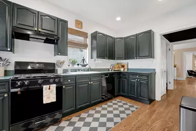 6239 N Campbell Avenue, Chicago, IL 60659 - Photo 13