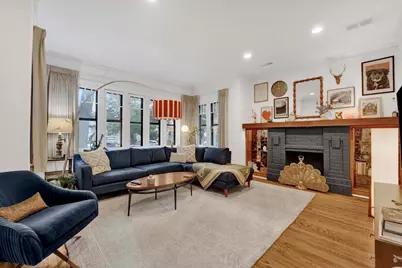 6239 N Campbell Avenue, Chicago, IL 60659 - Photo 3