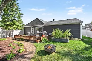 32 Springdale Rd, Montgomery, IL 60538 - Photo 13
