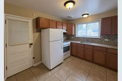 2607 W Fitch Avenue #1E, Chicago, IL 60645 - Photo 5