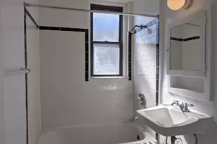 3335 W Diversey Ave, Chicago, IL 60647 - Photo 7