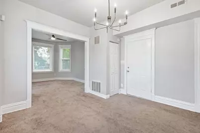 5735 S Marshfield Avenue, Chicago, IL 60636 - Photo 3