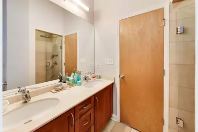 1520 W Walton Street #3, Chicago, IL 60642 - Photo 17