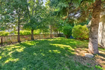 326 Danbury Drive, Naperville, IL 60565 - Photo 23