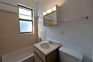 1532 N Kedzie Ave, Chicago, IL 60651 - Photo 11