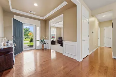 609 Tuscan View, Elgin, IL 60124 - Photo 5